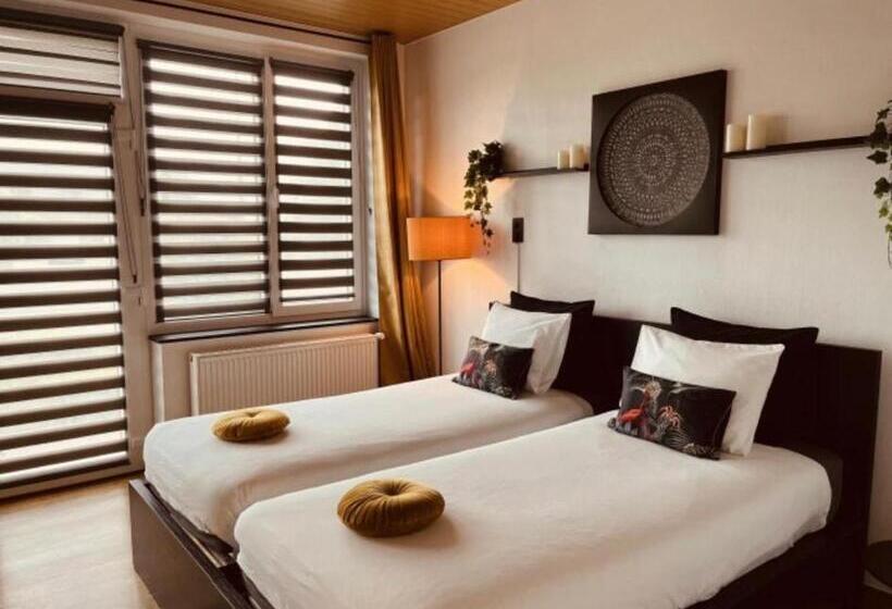 تختخواب و صبحانه La Villa Bastogne Chambre D Hôtes 1