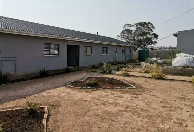 Aamiaismajoitus (B&B) Top Town Lodge