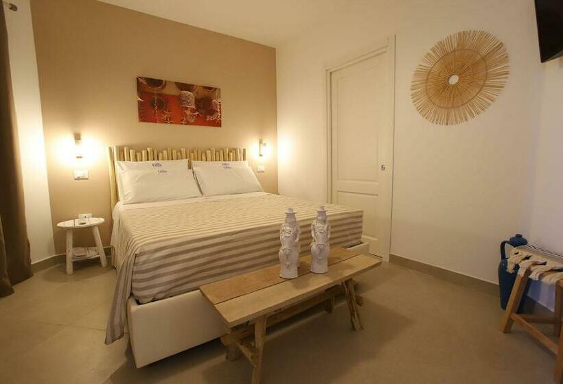 Casa Flora Bed And Breakfast