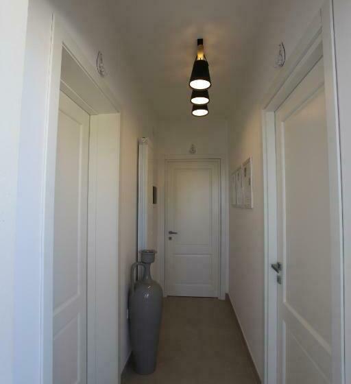 Casa Flora Bed And Breakfast