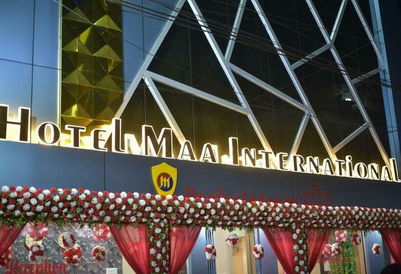 ホテル Maa International