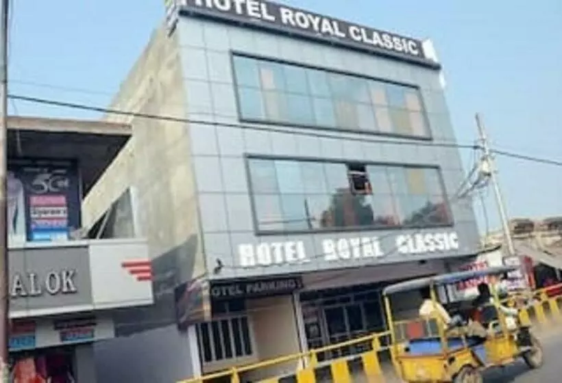 ホテル Royal Classic By Wb Inn