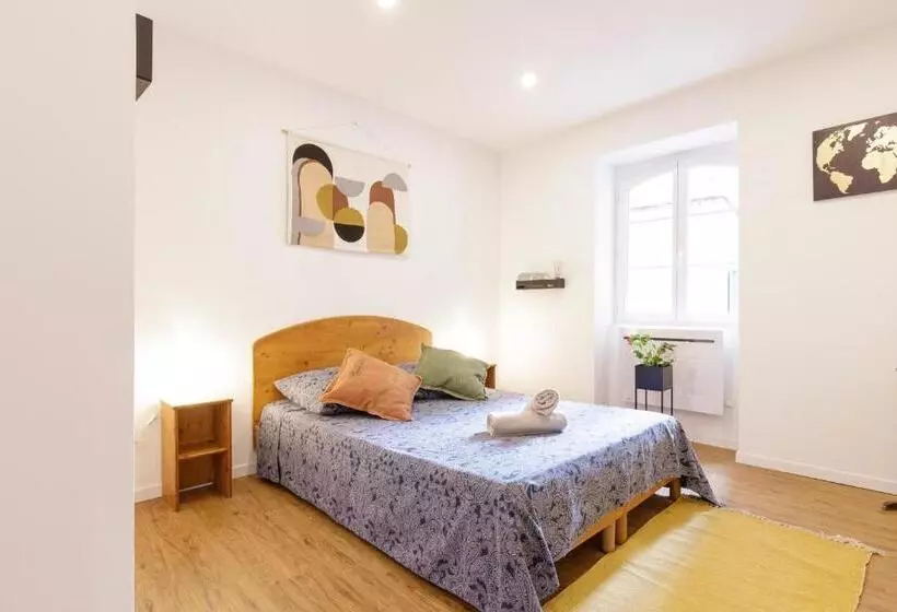 Majatalo Chambre Griffoul   Hypercentre   Gaillac