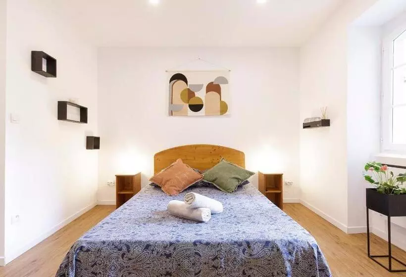 Majatalo Chambre Griffoul   Hypercentre   Gaillac