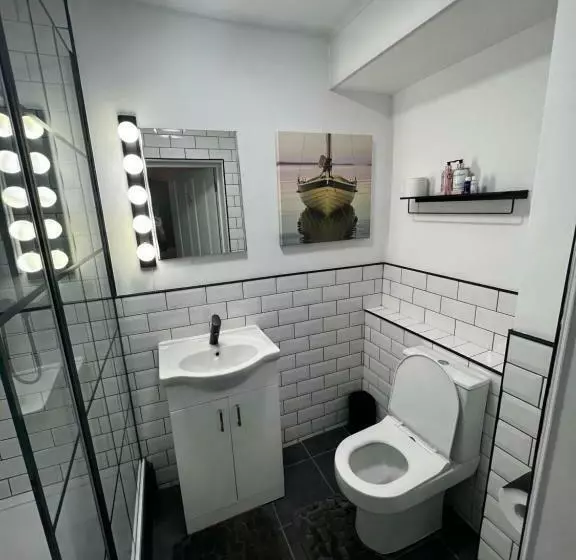 Amani Apartments   Glasgow City Centre