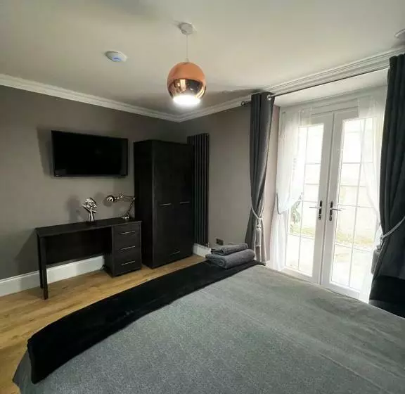 Amani Apartments   Glasgow City Centre