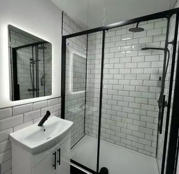 Amani Apartments   Glasgow City Centre