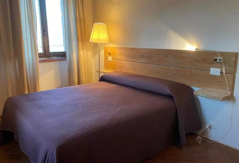 ホテル Agriturismo Podere Casella