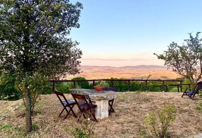 ホテル Agriturismo Podere Casella