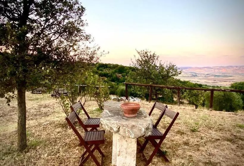 ホテル Agriturismo Podere Casella