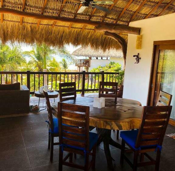 Отель Bajito Bay