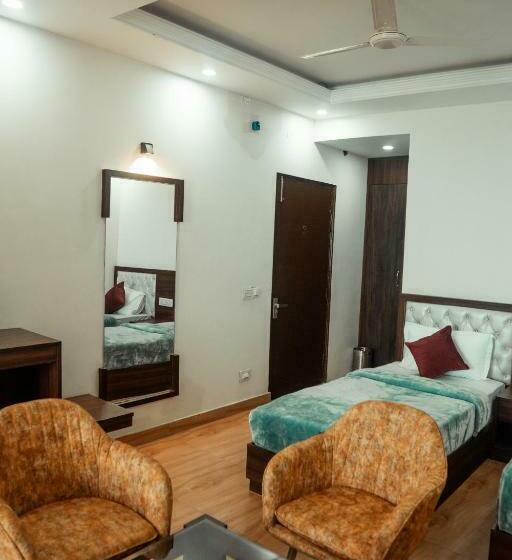 בית מלון כפרי Ekaant   Near Badidhar Temple