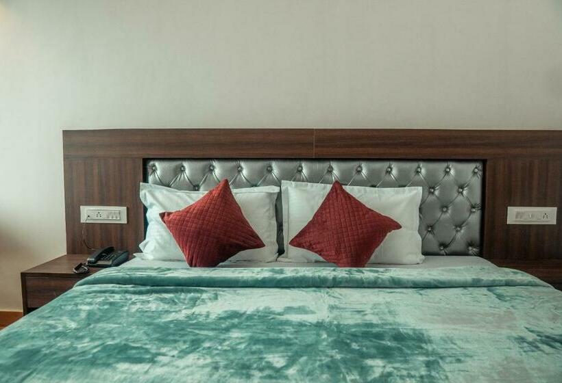 בית מלון כפרי Ekaant   Near Badidhar Temple