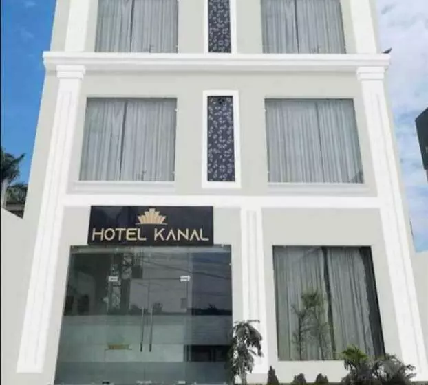 ホテル Pop 92624 Kanal