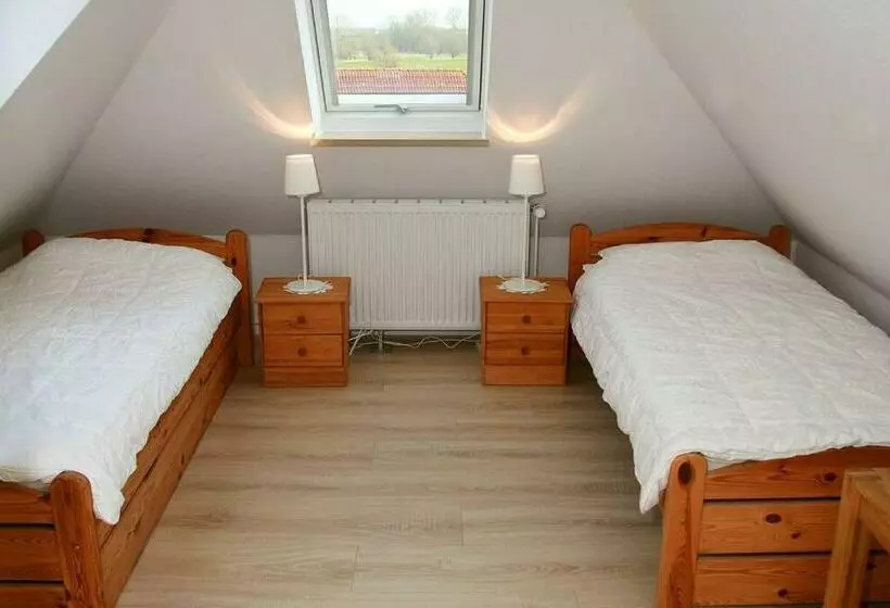 Schöne Ferienwohnung Im Ostseebad Boltenhagen
