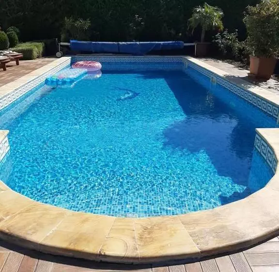 Villa Bellerose