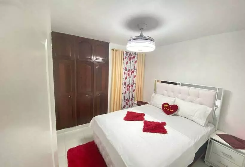 9dr 3 Bedroom Apartment Near Monumental Area