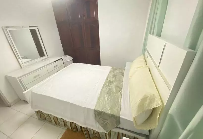 9dr 3 Bedroom Apartment Near Monumental Area