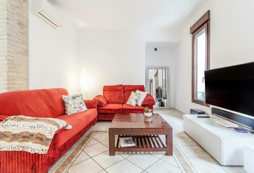 Casa Espectacular De Diseño Con Jardin Interior