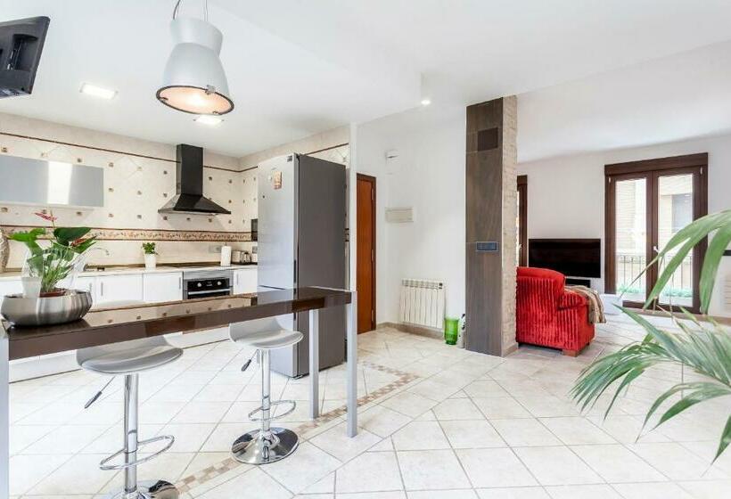 Casa Espectacular De Diseño Con Jardin Interior