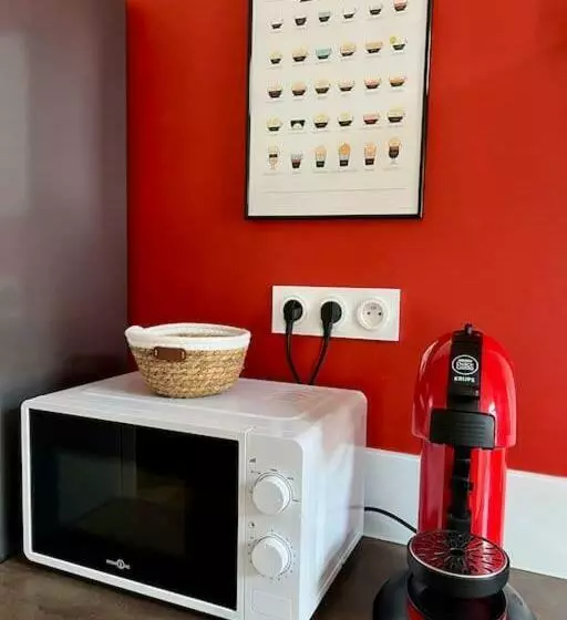 Casa Zola   Magnifique T3 Climatisé   Centre Ville