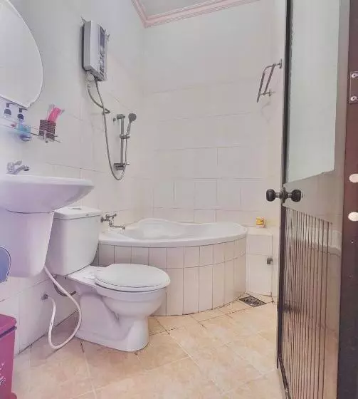 Nama Hotel   Ninh Kieu Center