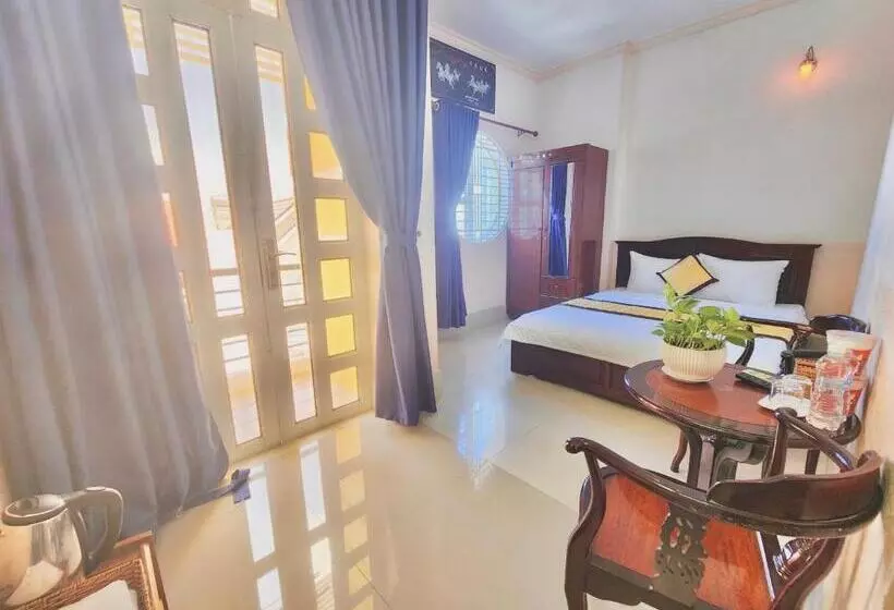 Nama Hotel   Ninh Kieu Center