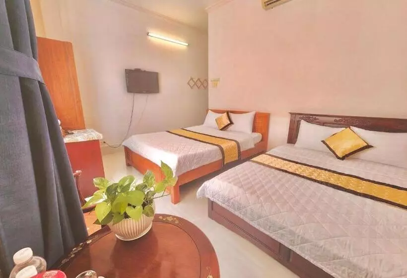 Nama Hotel   Ninh Kieu Center