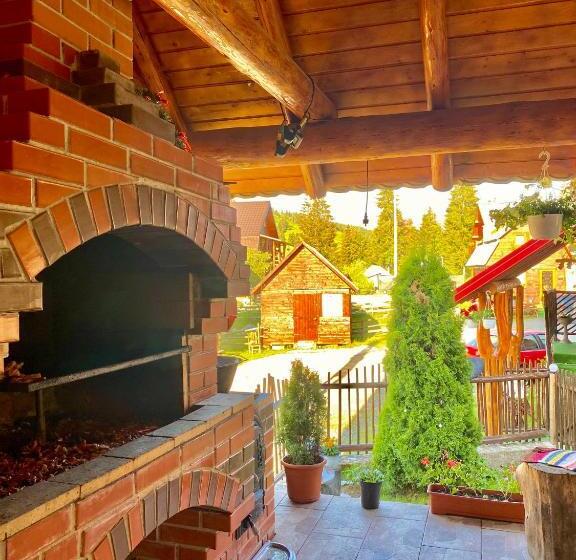 پانسیون Cabana Ancuța