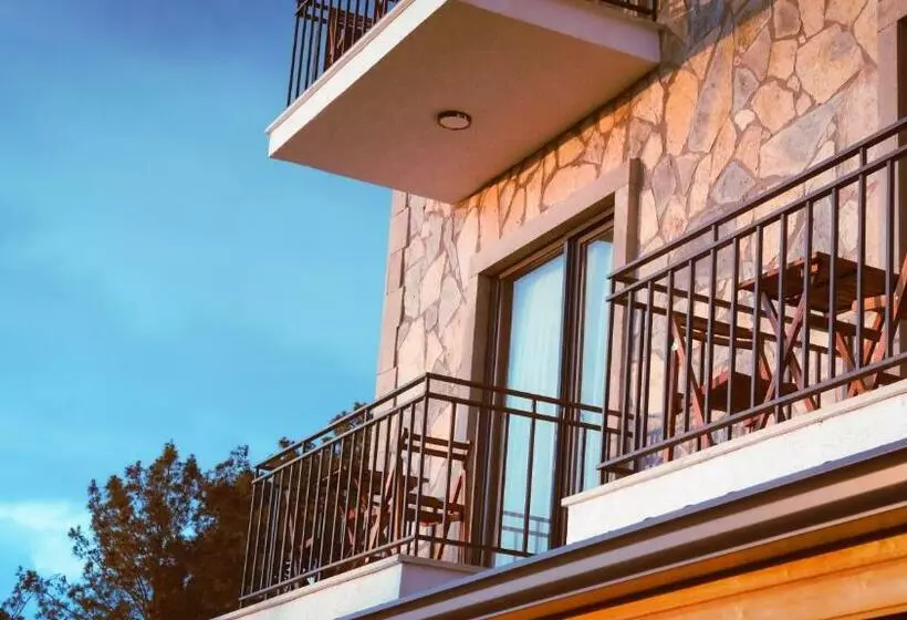 Pinhan Otel Kazdağıları