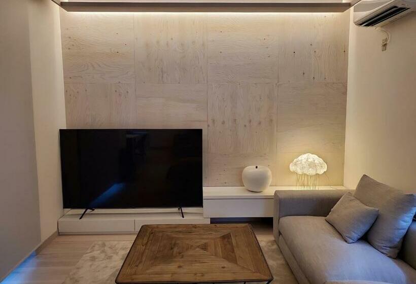 オザッキー大室高原９丁目