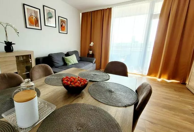 3 Zimmer, Bis 6 Personen Mit Parkplatz