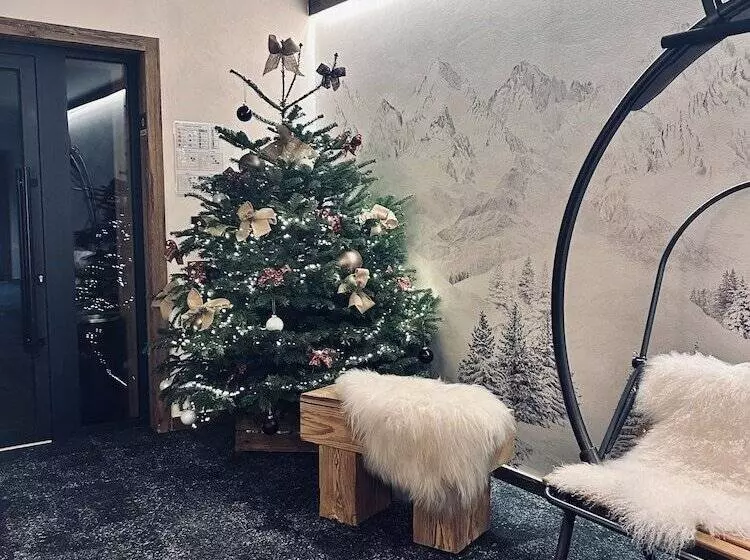 Hameau Des Prodains   Résidence