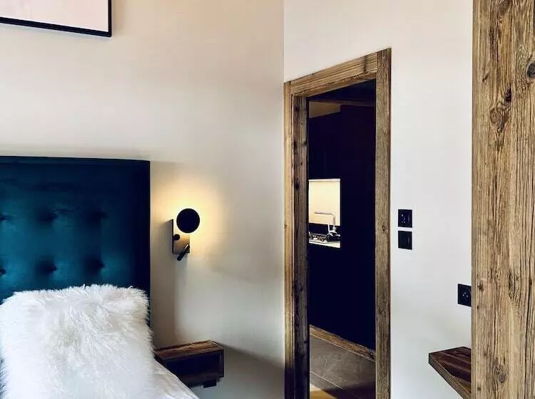 Hameau Des Prodains   Résidence