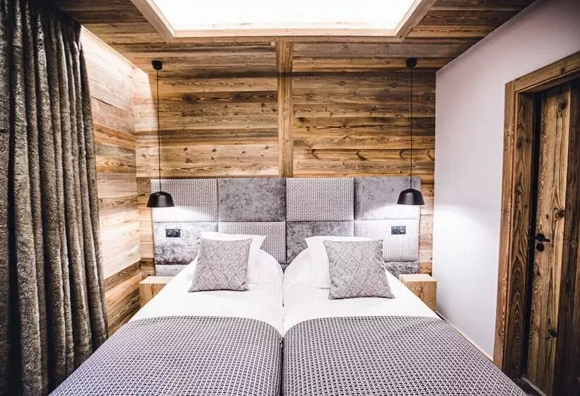 Hameau Des Prodains   Résidence