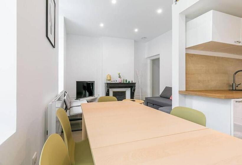 Le Graine De Moutarde