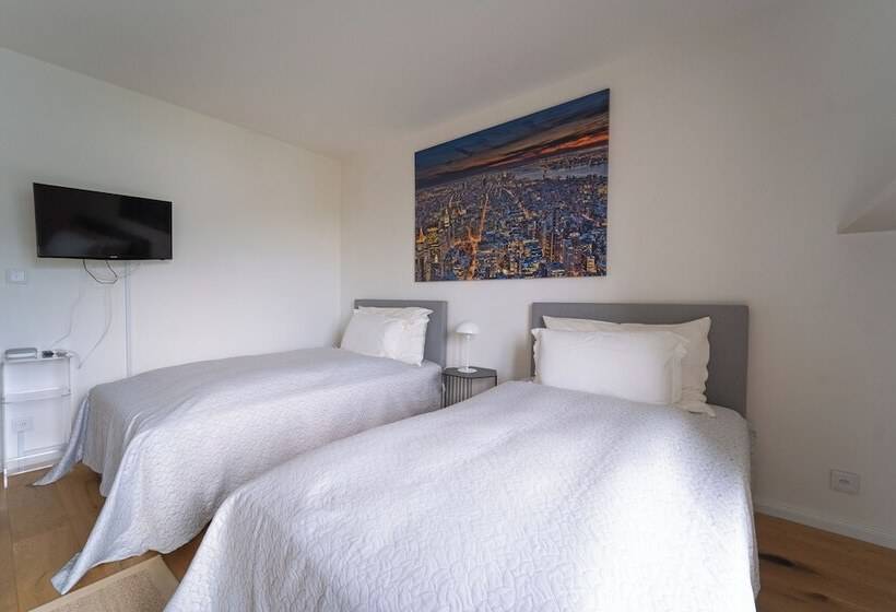 Swiss Blue Residence. Apartment Lake Paradise