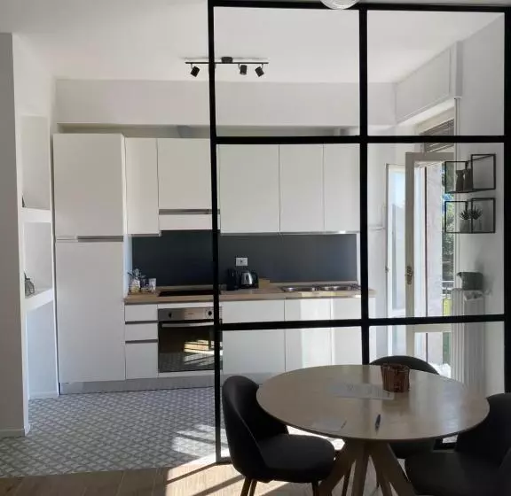 Verde Salvia Home   Free Park