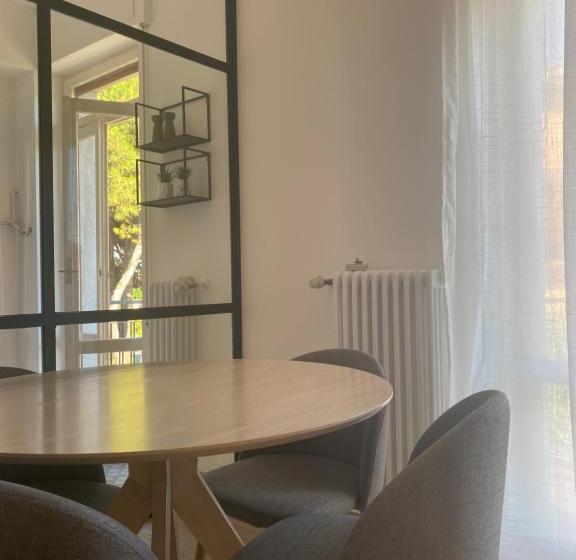 Verde Salvia Home   Free Park