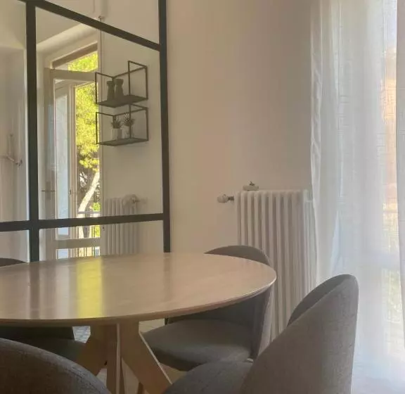 Verde Salvia Home   Free Park