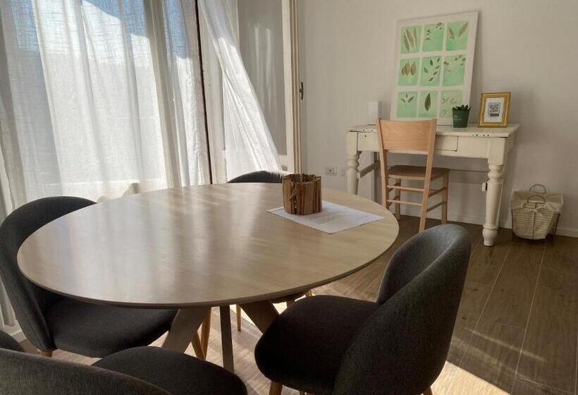 Verde Salvia Home   Free Park