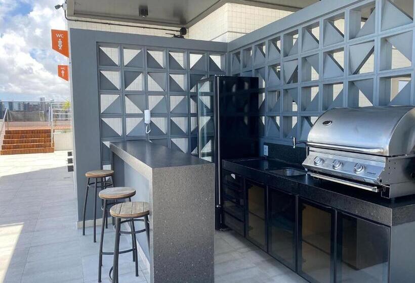 Bela Hospedagem   Design E Conforto No Box 150