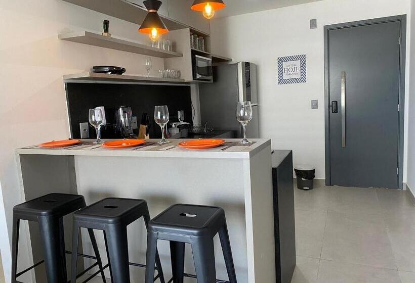 Bela Hospedagem   Design E Conforto No Box 150