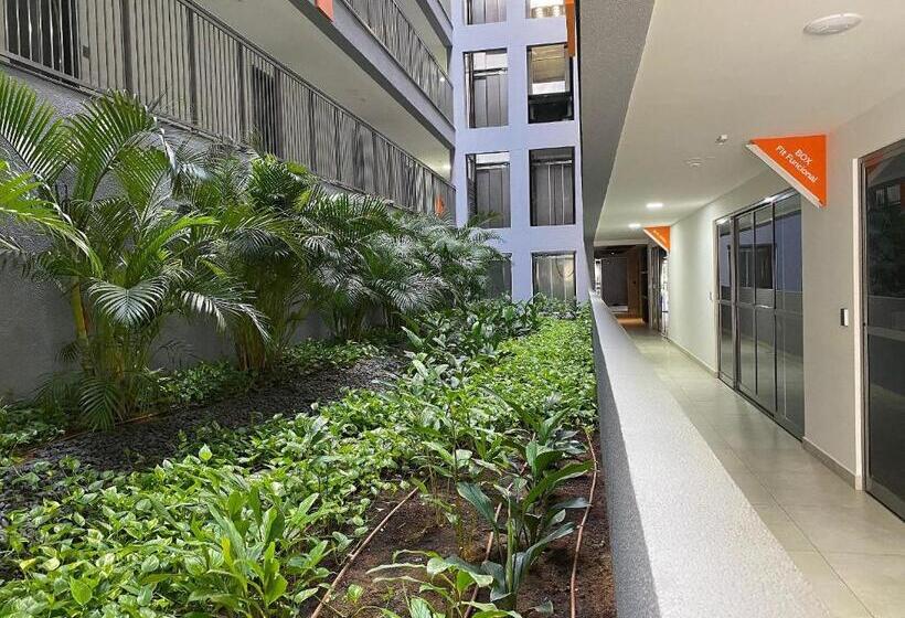 Bela Hospedagem   Design E Conforto No Box 150