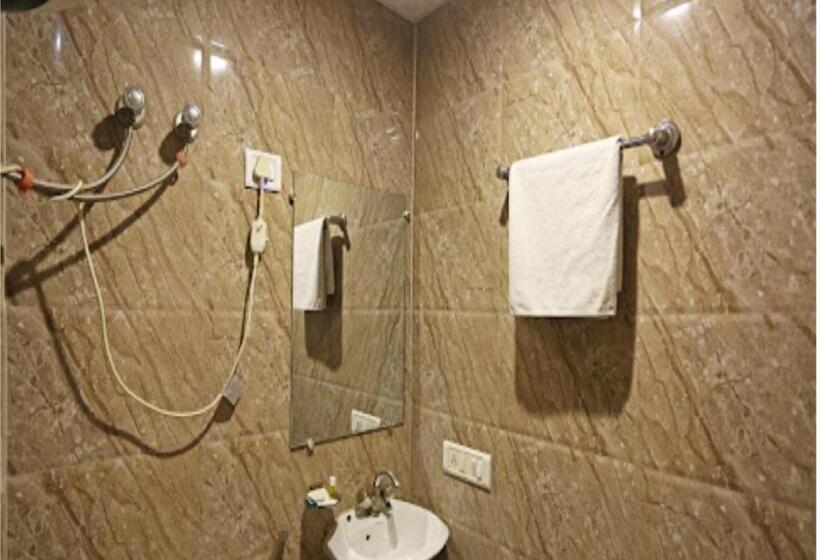 Hotel The Best Relax Inn By Wb Inn