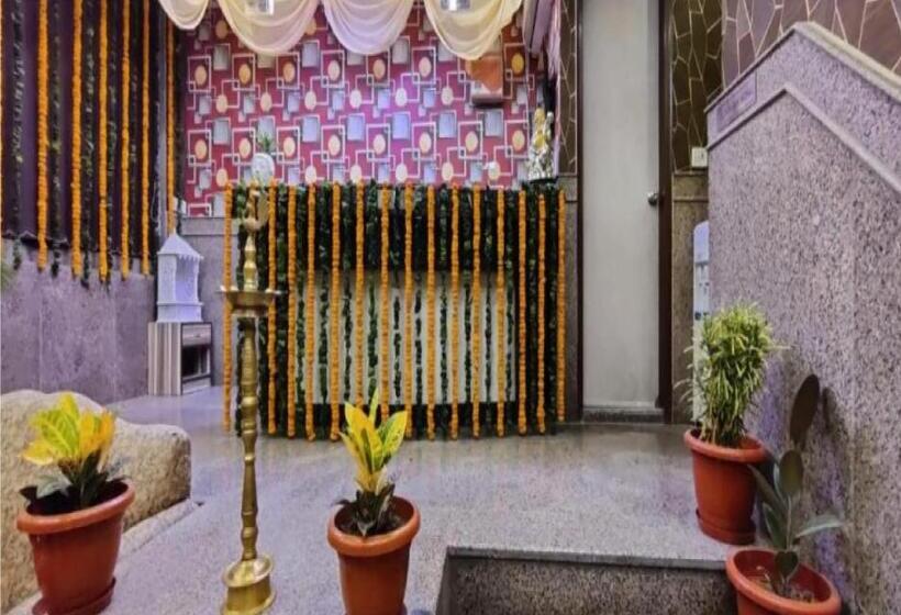 Hotel The Best Relax Inn By Wb Inn