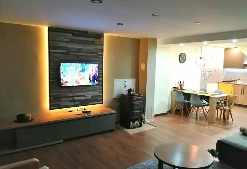 Nikas Apartman