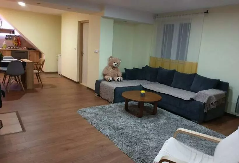 Nikas Apartman