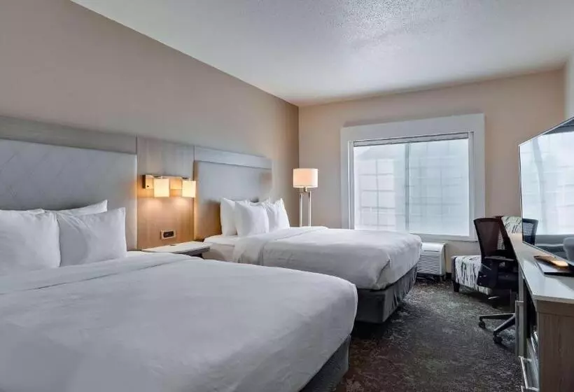 هتل Best Western Worlds Of Fun