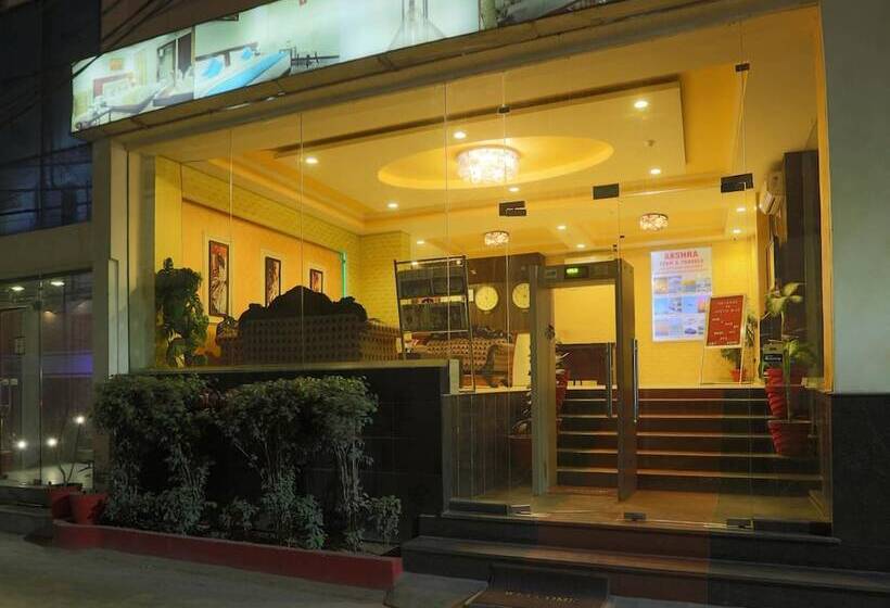 בית מלון כפרי Castle Blue New Delhi Near Igi Airport